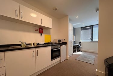 1 bed studio, Goldsmith Street, City Centre, Nottingham, NG15ND - Image 1